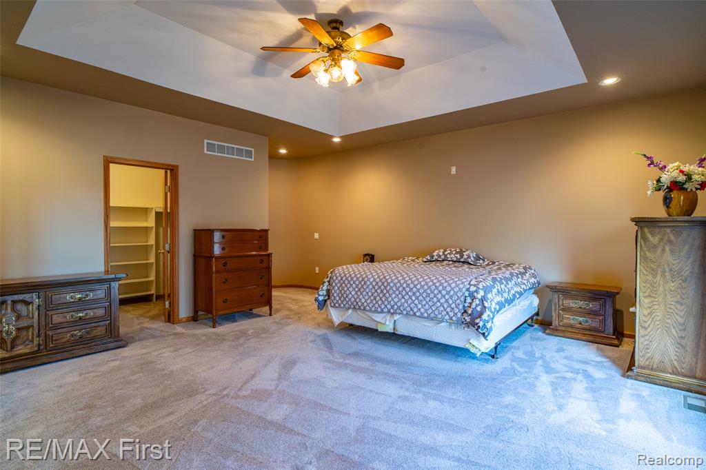 47368 Dove Court, Shelby Twp, MI 48315 — Photo 24