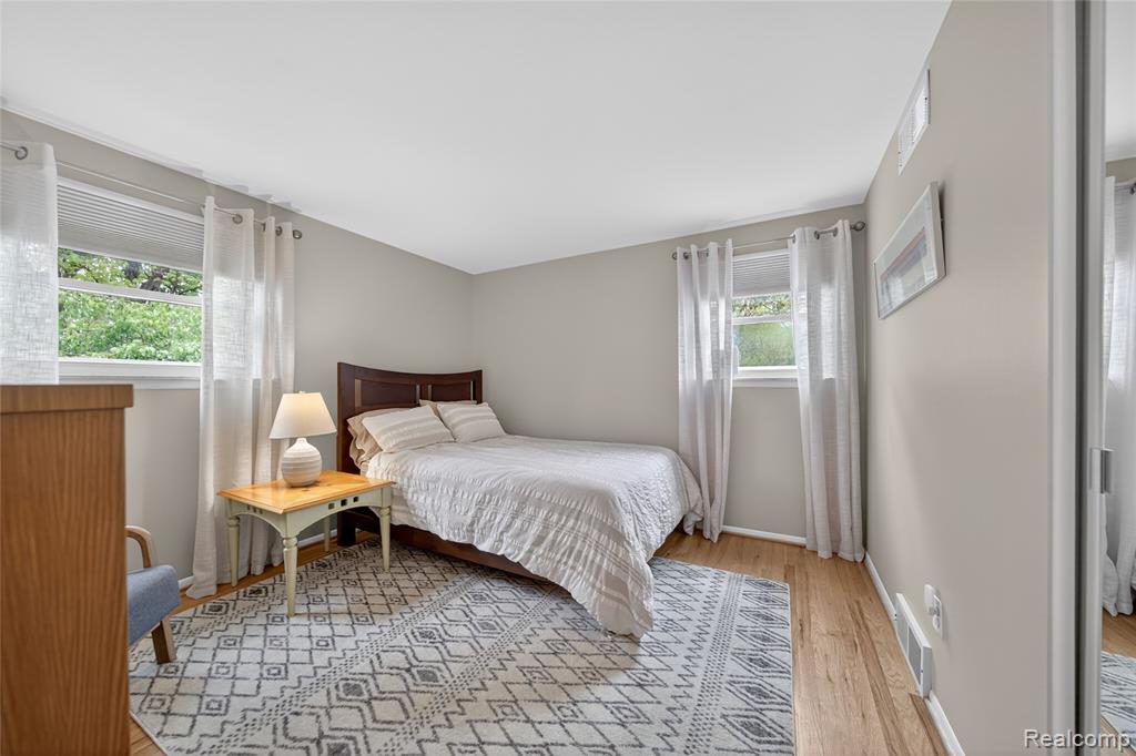 3560 Beach Road, Troy, MI 48084 — Photo 24