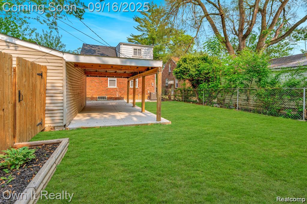 7743 Dolphin, Detroit, MI 48239 — Photo 8