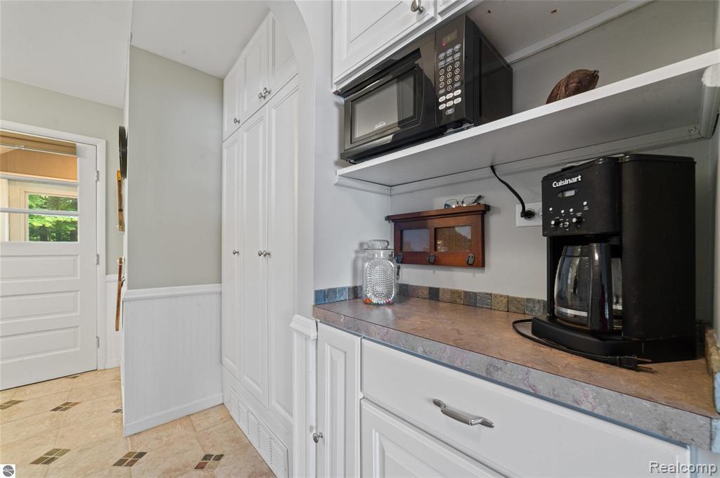 7269 Shore Road NE, Kalkaska, MI 49646 — Photo 14