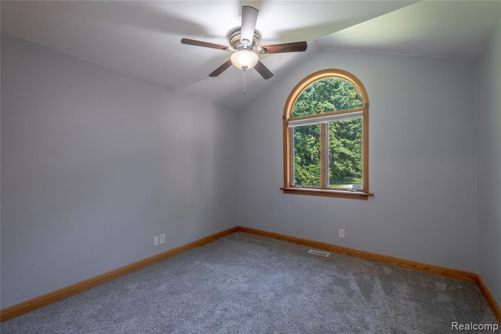 5413 N McKinley Road, Flushing, MI 48433 — Photo 17