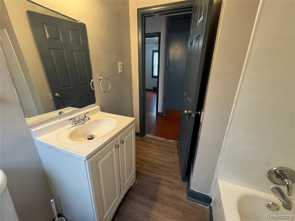 7754 Minock Street, Detroit, MI 48228 — Photo 9