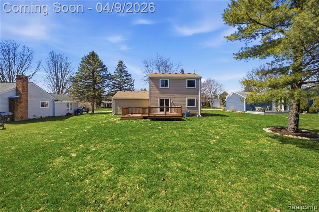 889 Hadley Road, Rochester Hills, MI 48333 — Photo 45