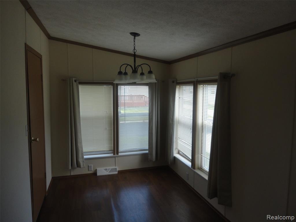 13463 Pear Street, Carleton, MI 48117 — Photo 13