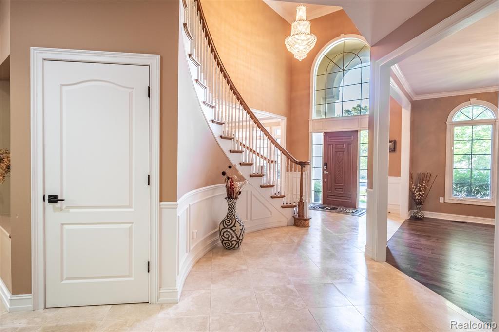 4575 Forest Edge Lane N, West Bloomfield, MI 48323 — Photo 30