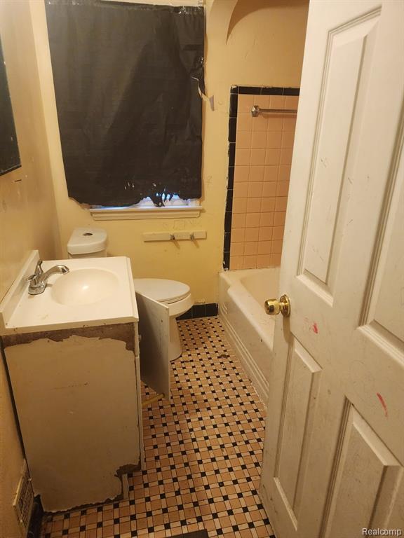19150 Patton Street, Detroit, MI 48219 — Photo 5