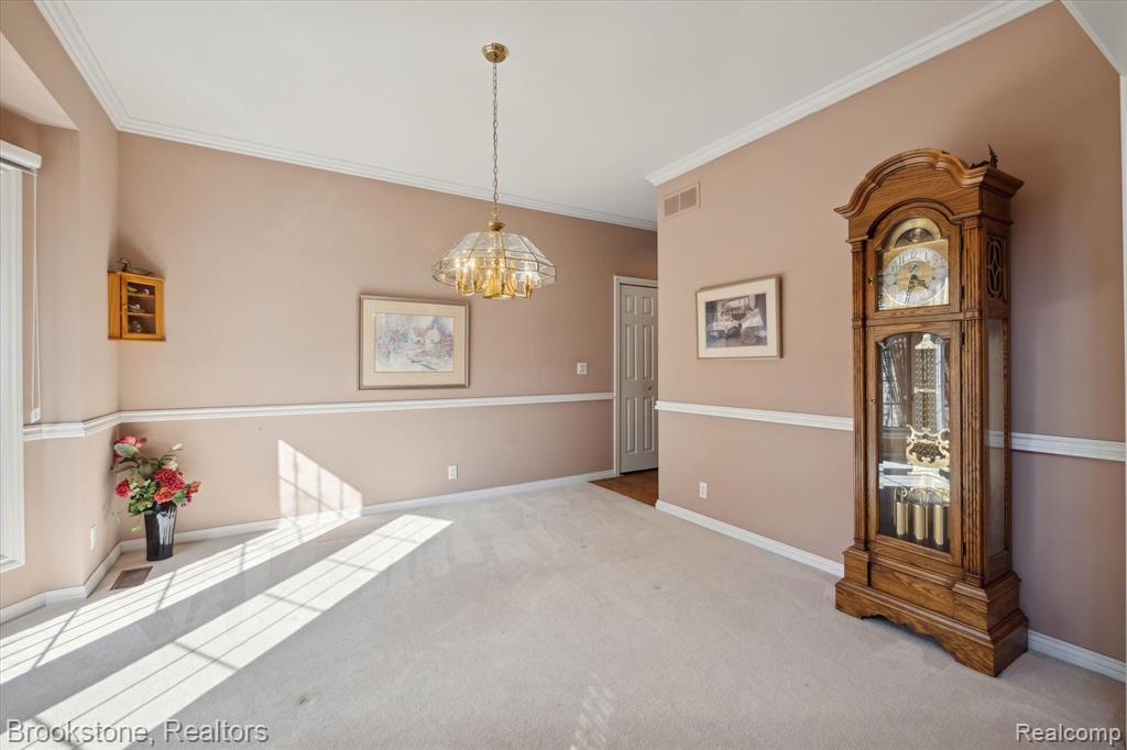 770 LAKEWOOD Drive, Rochester Hills, MI 48309 — Photo 10