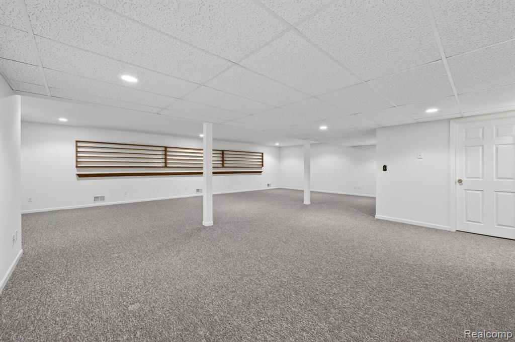 100 Aberdeen Drive, 36, Flushing, MI 48433 — Photo 45