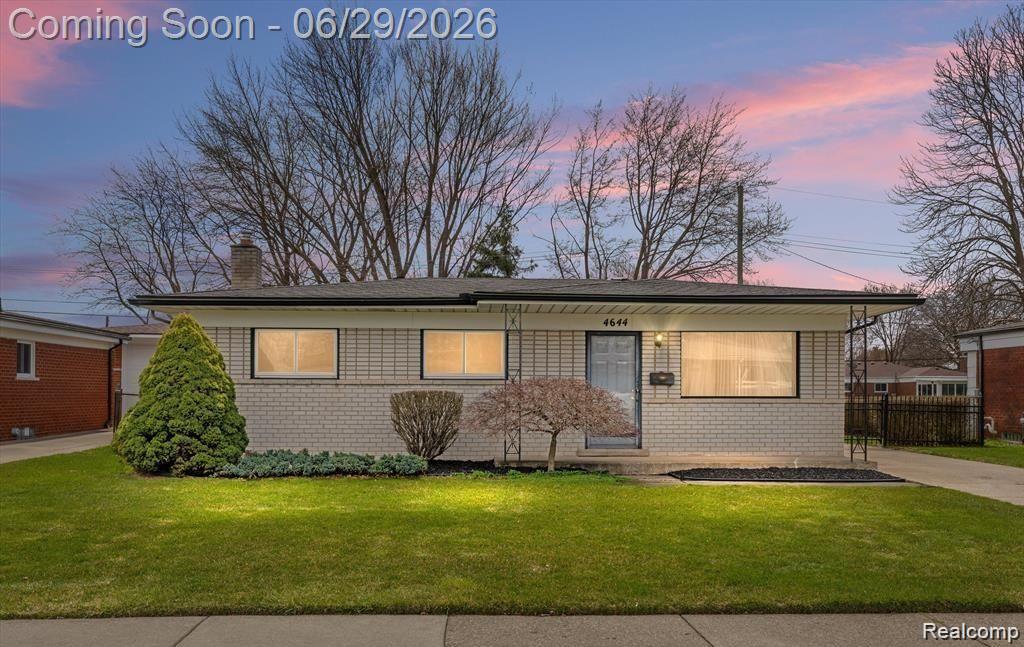 4644 Kingsley Drive, Warren, MI 48092 — front exterior