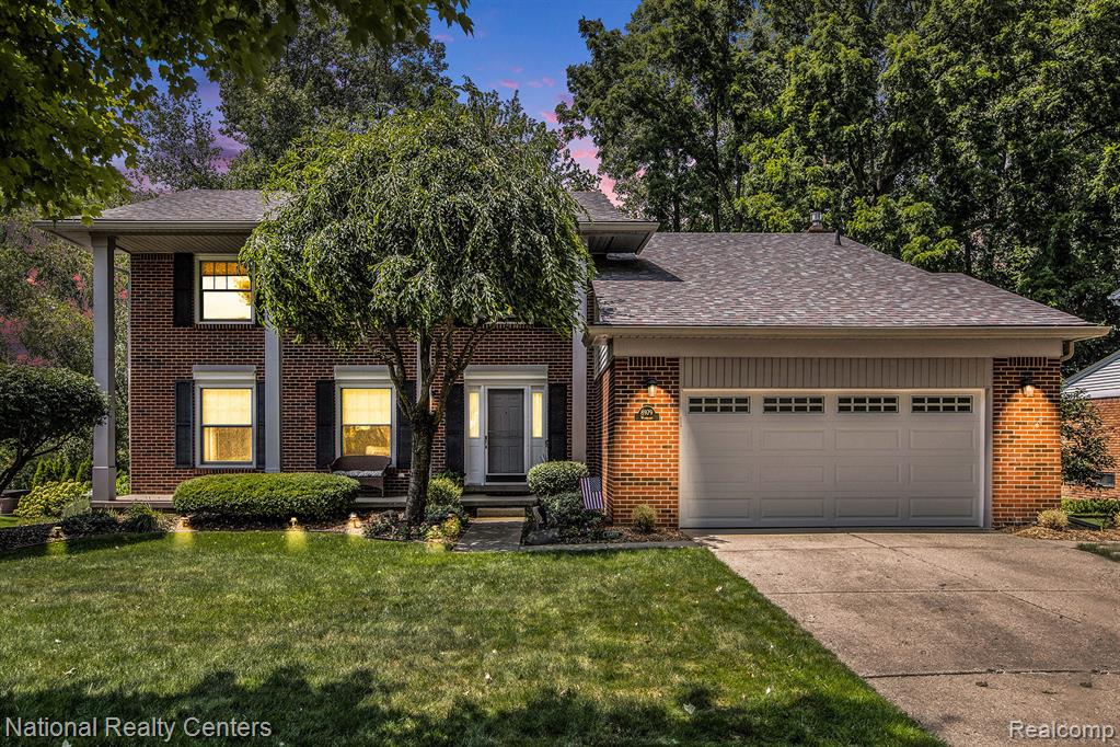 8979 Woodberry Road Road, Plymouth, MI 48170 — Photo 2