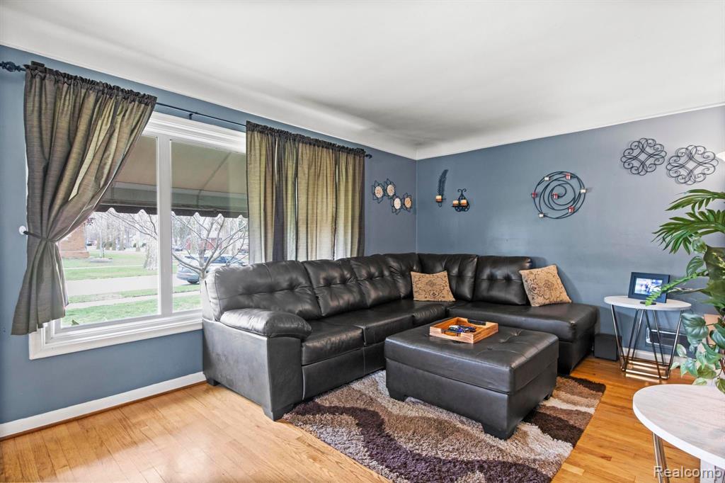 4010 Merrick Street, Dearborn Heights, MI 48125 — Photo 12