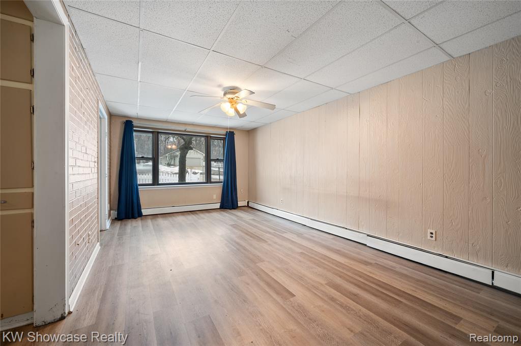 1125 E Commerce Street, Milford, MI 48381 — Photo 18