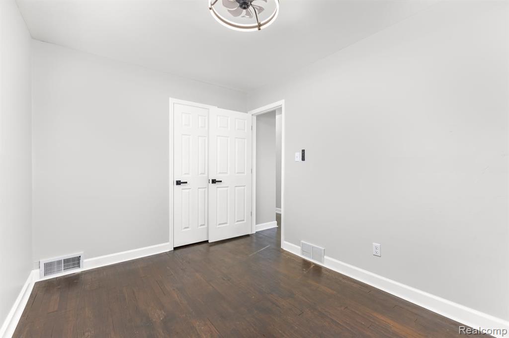 20566 Patton Street, Detroit, MI 48219 — Photo 11