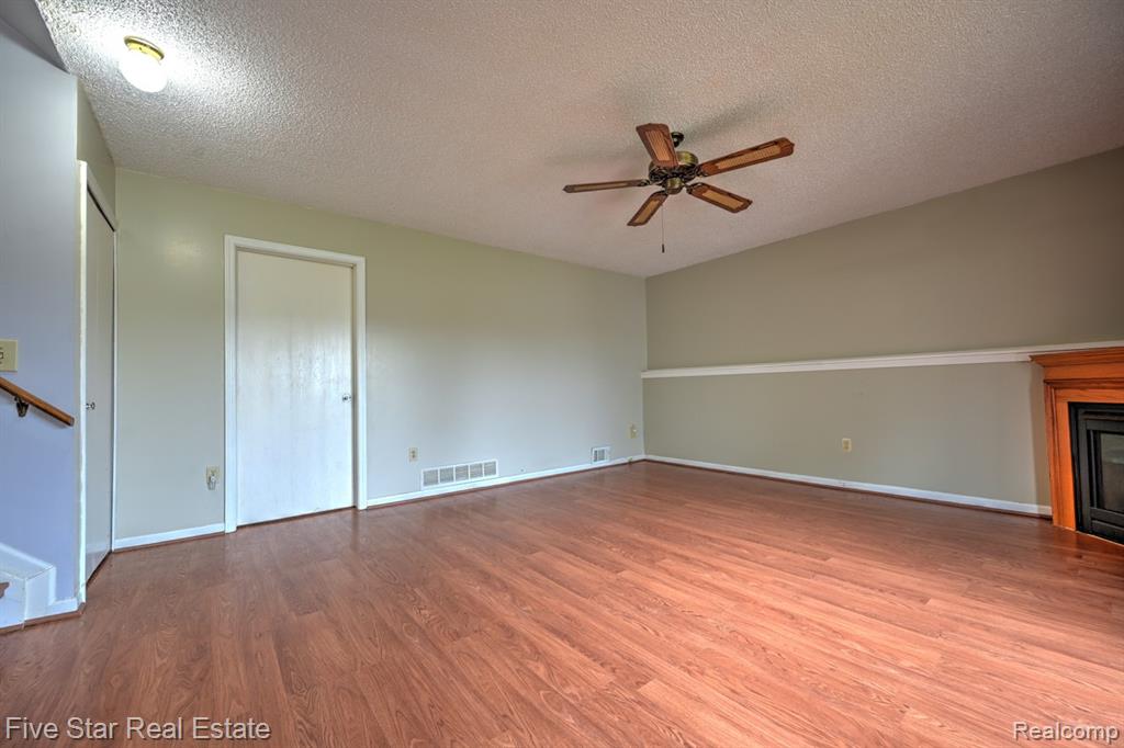 1857 E Rose Center Road, Holly, MI 48442 — Photo 31