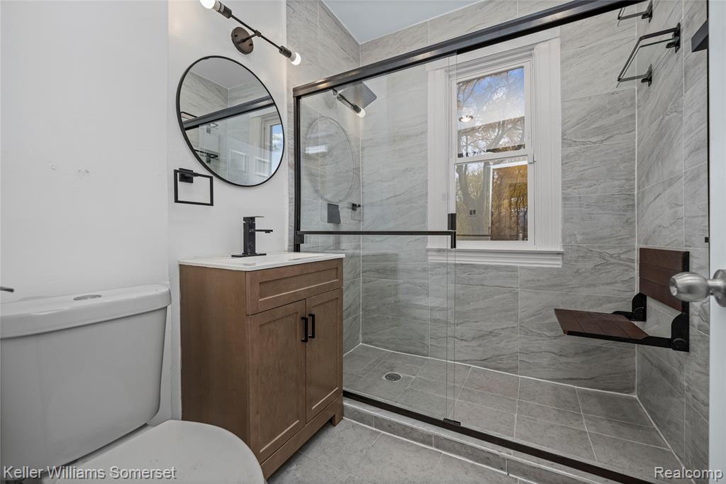 4510 Harding Street, Detroit, MI, 48214