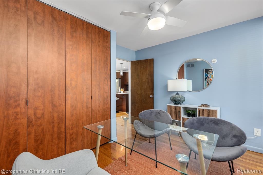 1522 Chateaufort Place, Detroit, MI 48207 — Photo 3