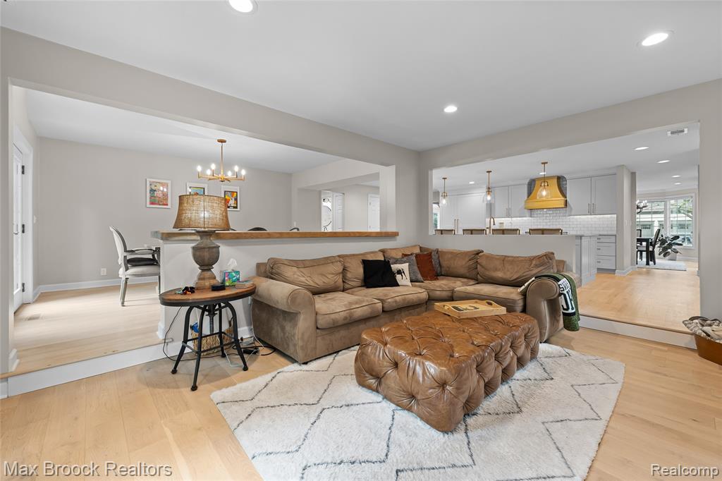 639 N Glenhurst Drive, Birmingham, MI 48009 — Photo 34