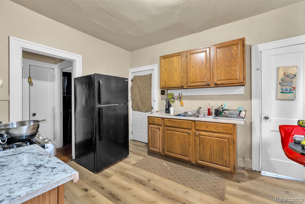 6732 Clifton Street, Detroit, MI 48210 — Photo 10