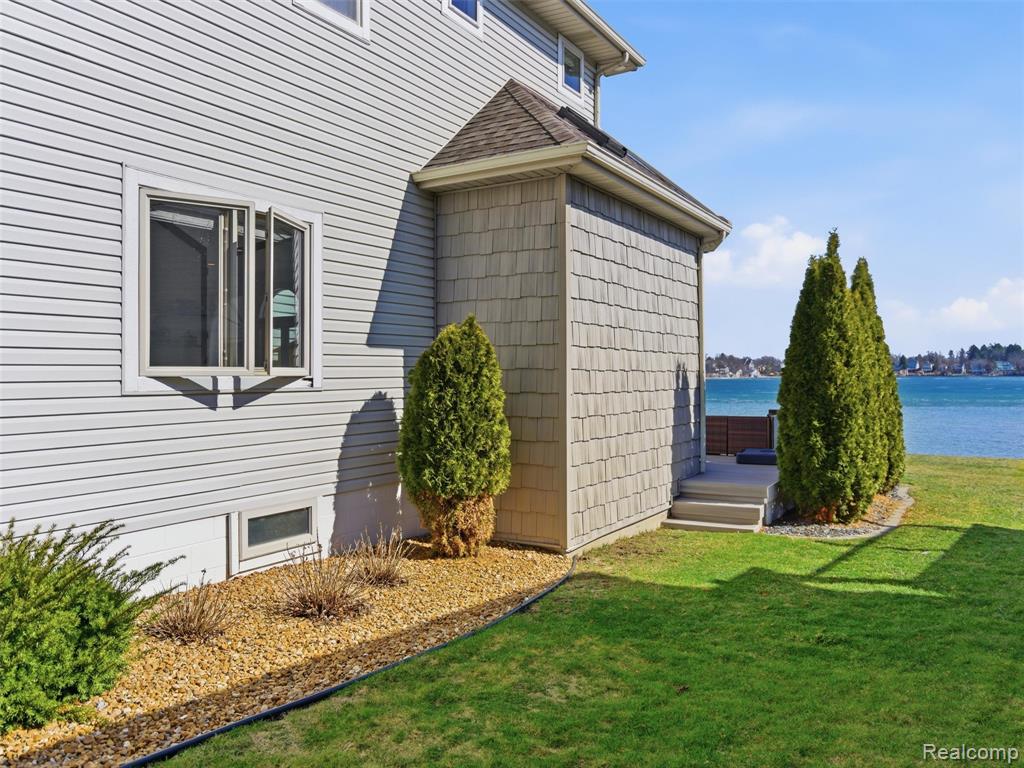 12183 Margaret Drive, Fenton, MI, 48430