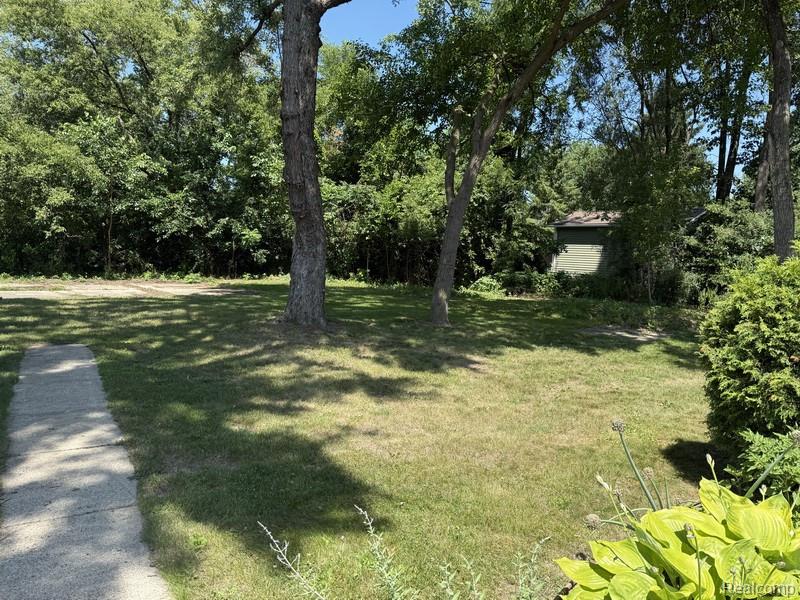 5015 SASHABAW Road, Clarkston, MI — Photo 4