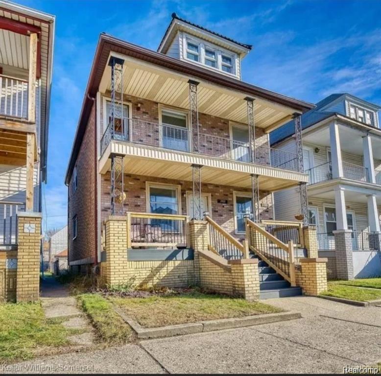 9500 CHAREST Street, Hamtramck, MI 48212 — front exterior