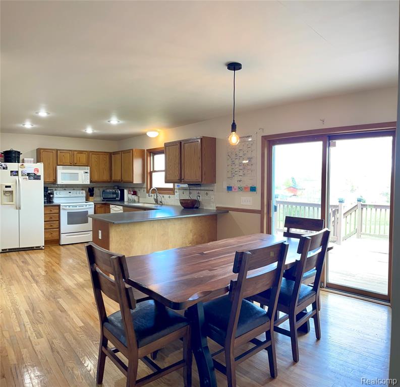 3914 Golf Vista Drive, Lapeer, MI 48446 — Photo 10