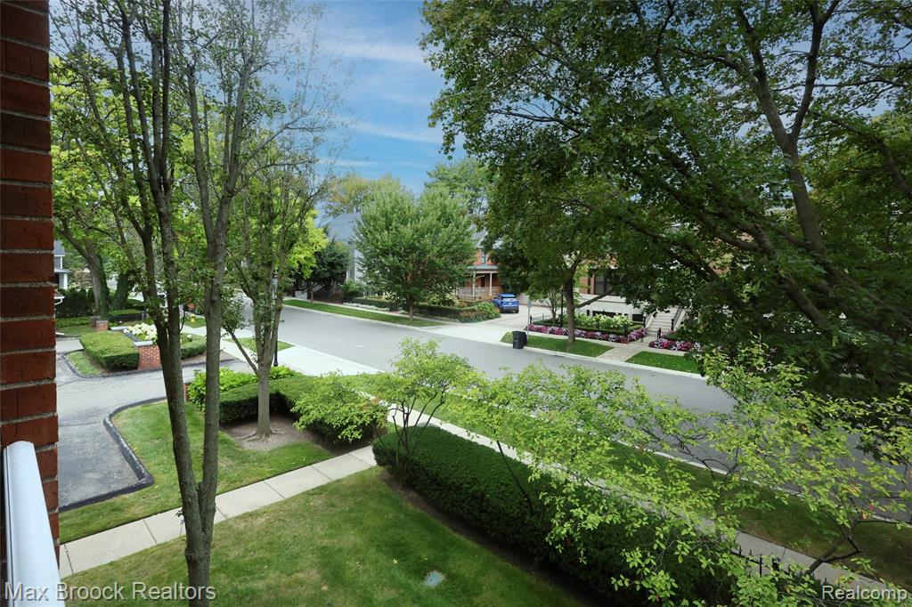 444 Chester Street S, 413, Birmingham, MI 48009 — Photo 36