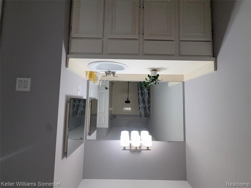 44724 Maryland Court, Clinton Twp, MI 48038 — Photo 13