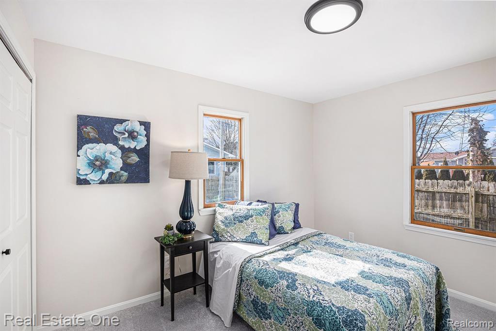 990 GREENWOOD Street, Marysville, MI 48040 — Photo 14