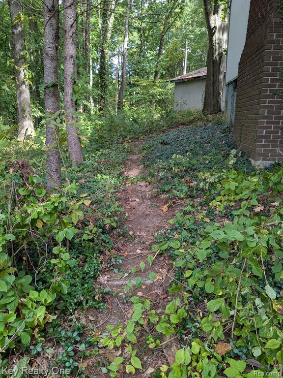 150 PORTER Lane, Leonard, MI 48367 — Photo 64