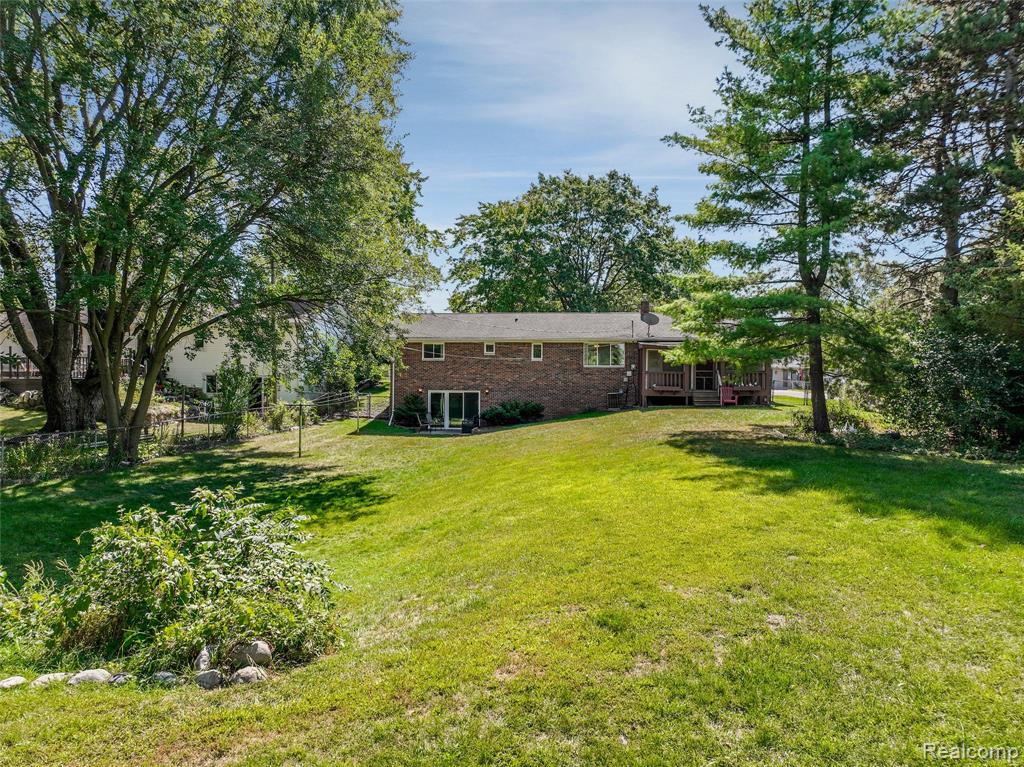 65 1st Street, Oxford, MI 48371 — Photo 25
