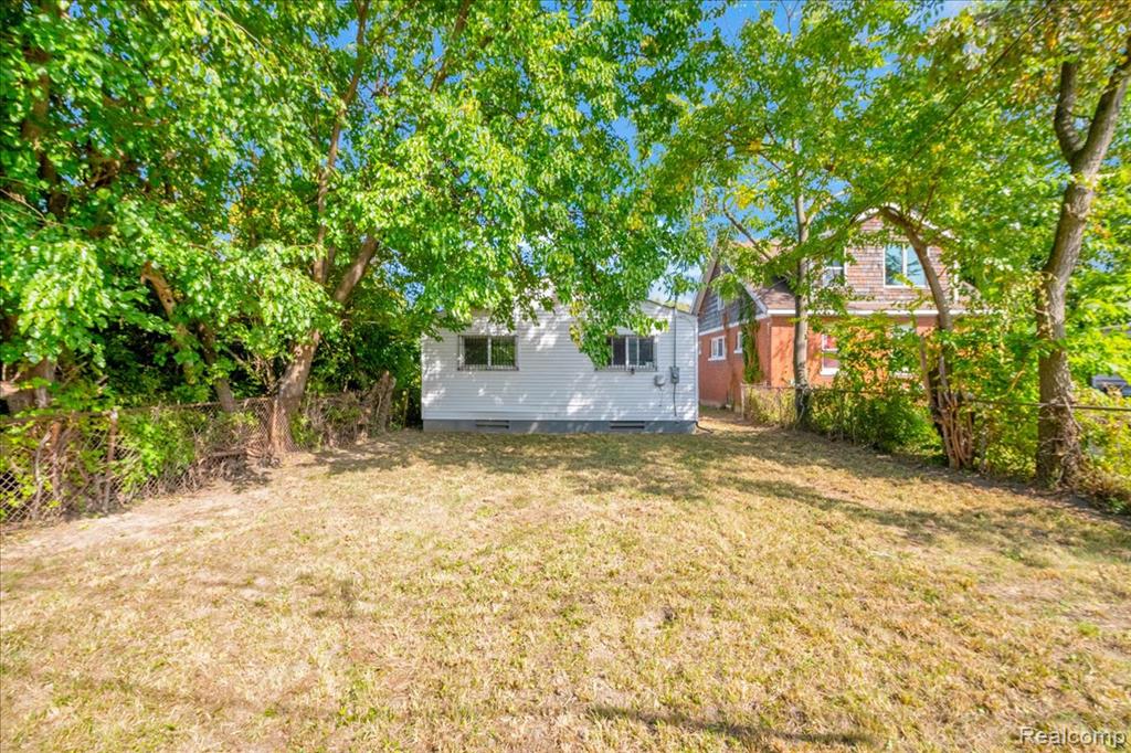 14565 Hartwell Street, Detroit, MI 48227 — Photo 21