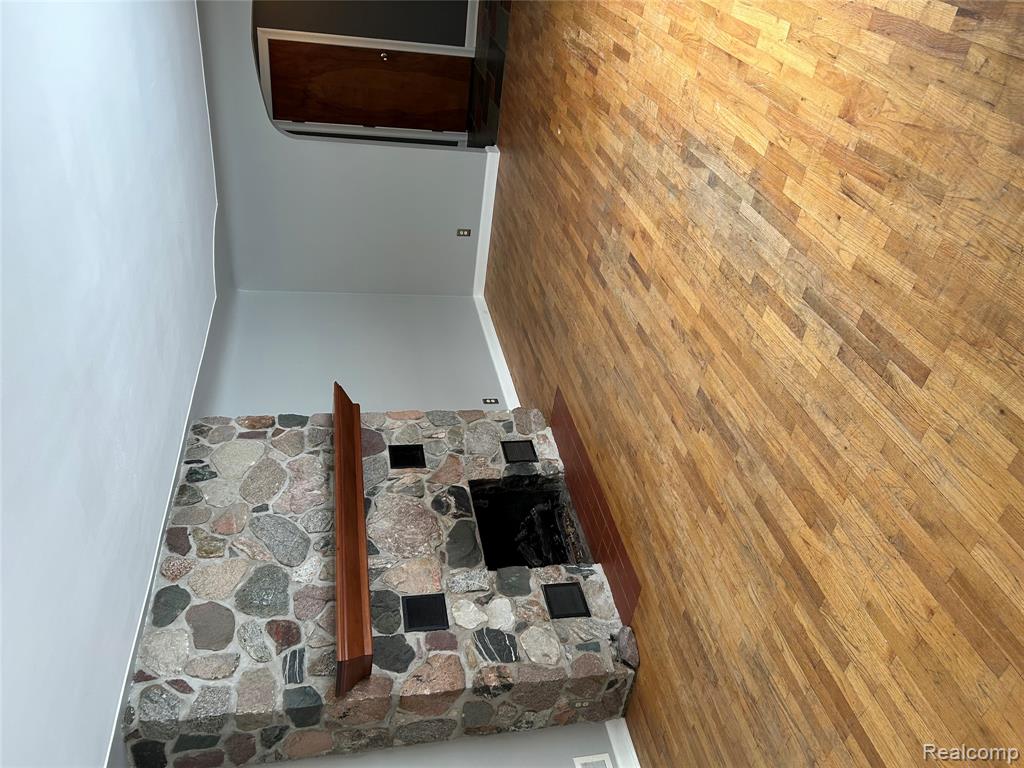 401 Richard Avenue, Lansing, MI 48917 — Photo 6