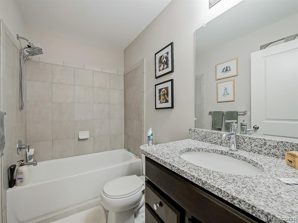 504 Anne Avenue, Brighton, MI 48116 — Photo 17