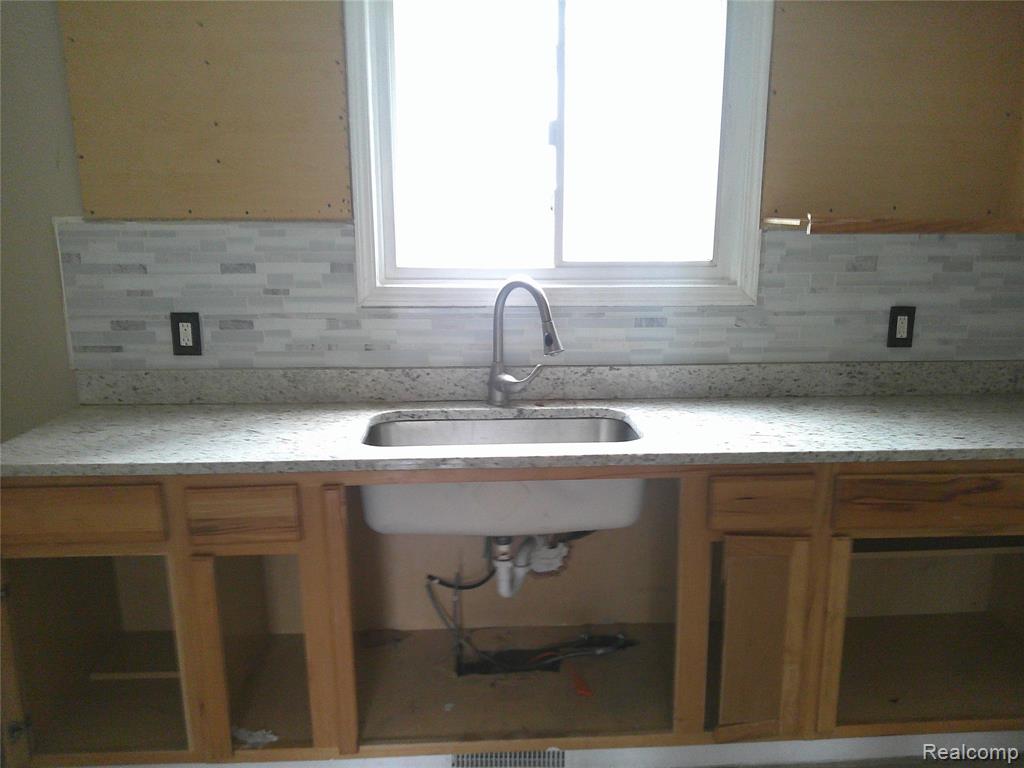 4327 Courville Street, Detroit, MI 48224 — Photo 13