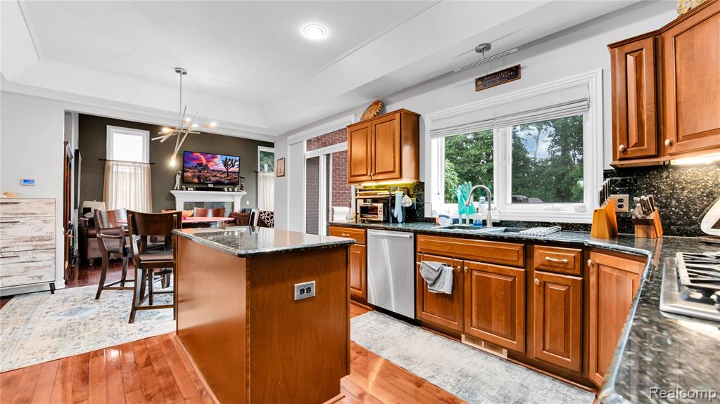 47456 Brennan Drive, Macomb, MI 48044 — Photo 19