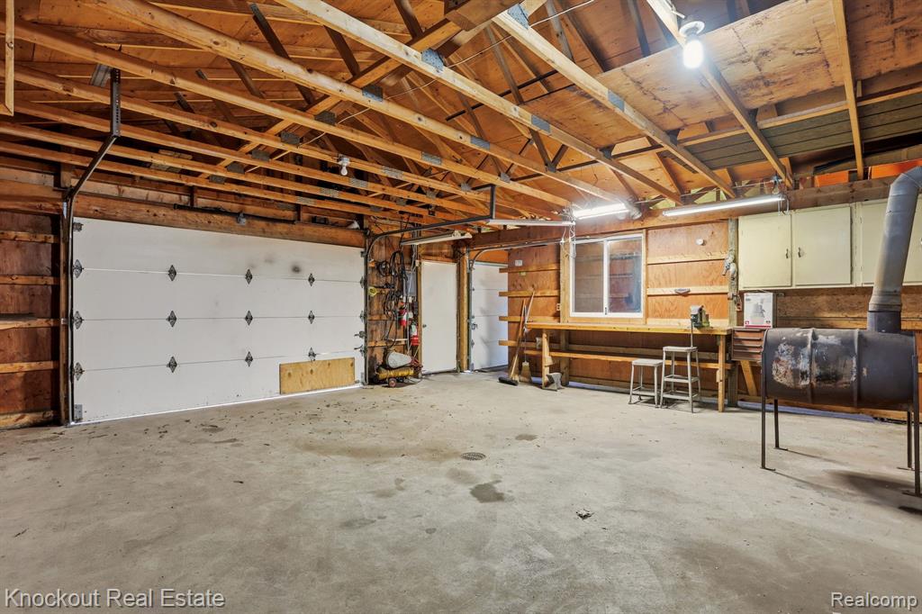 275 S Airport Road, Saginaw, MI 48601 — Photo 44