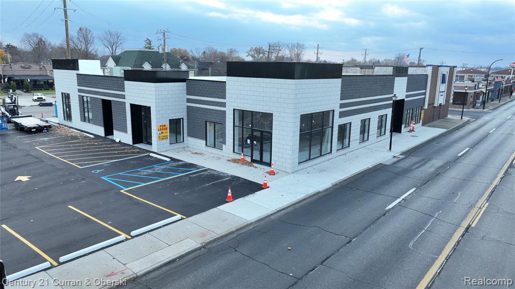 22667 MICHIGAN Avenue, Dearborn, MI 48124, Dearborn, MI, 48124