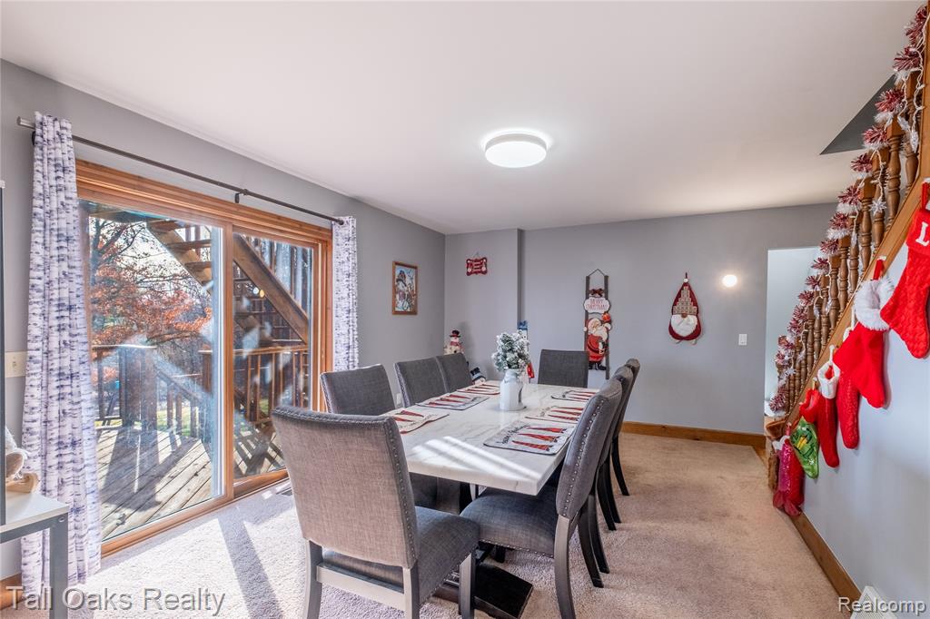 731 Cherry Hill Court, Columbiaville, MI 48421 — Photo 12