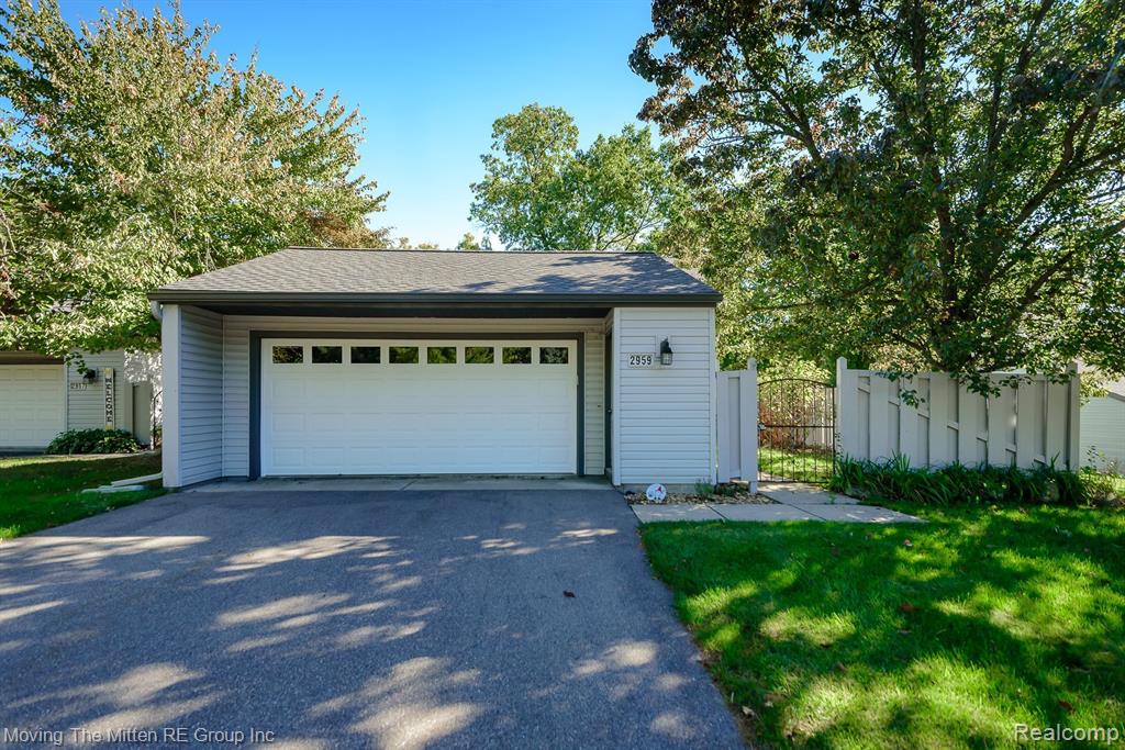 2959 BRECKENRIDGE Drive, Brighton, MI 48114 — Photo 47