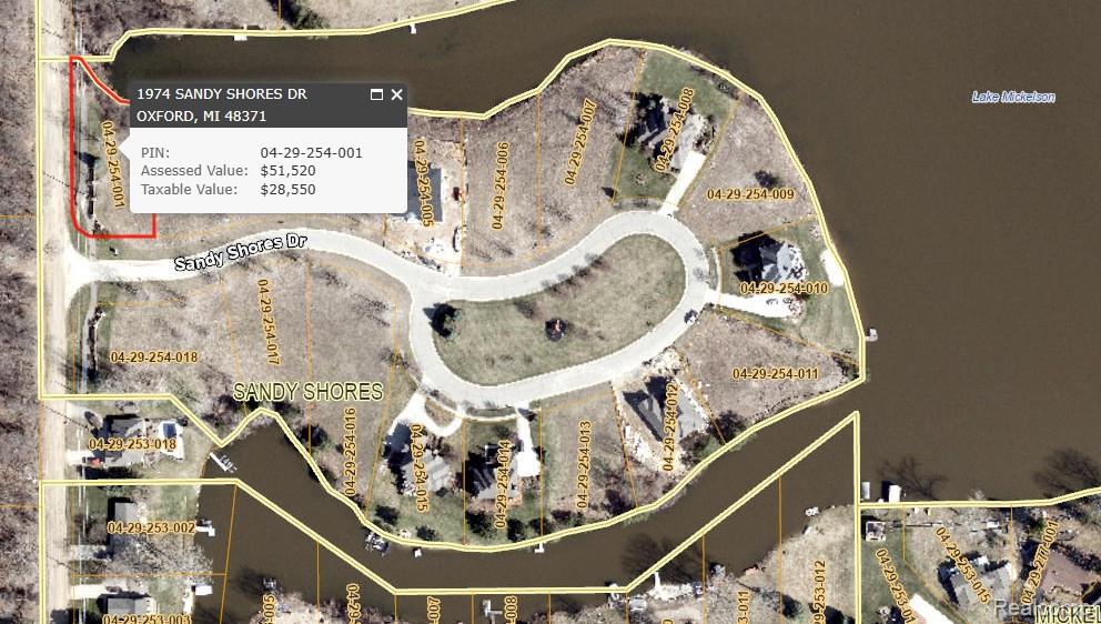 1974 Sandy Shores Drive, Oxford, MI 48371 — front exterior