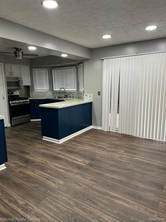 45068 RUDGATE Road, Canton, MI 48188 — Photo 14