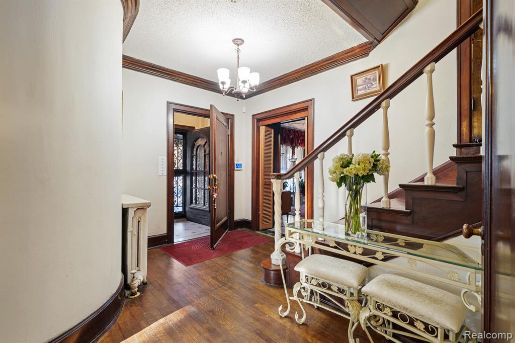 1135 Chicago Boulevard, Detroit, MI 48202 — Photo 8