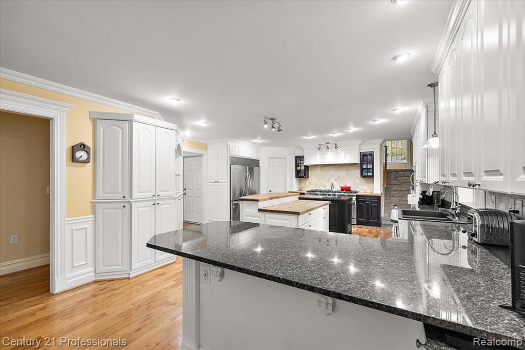 6705 College Park Drive, Clarkston, MI — Photo 43