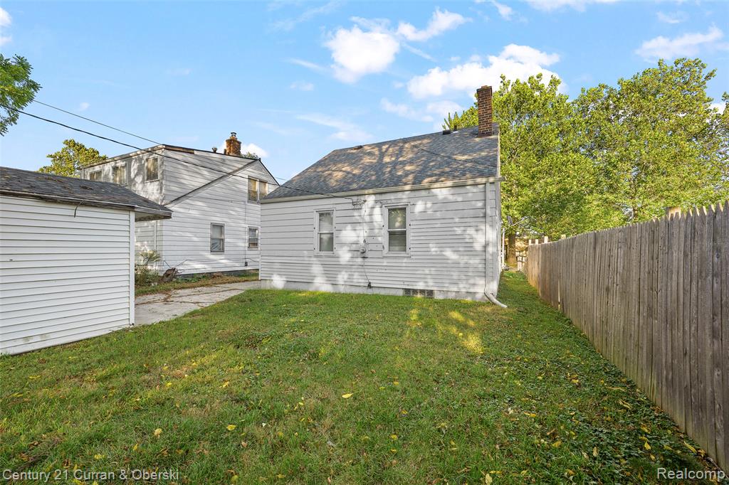 9583 STAHELIN Avenue, Detroit, MI 48228 — Photo 20