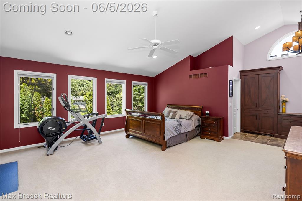 6294 Lindsay Court, West Bloomfield, MI 48324 — Photo 36