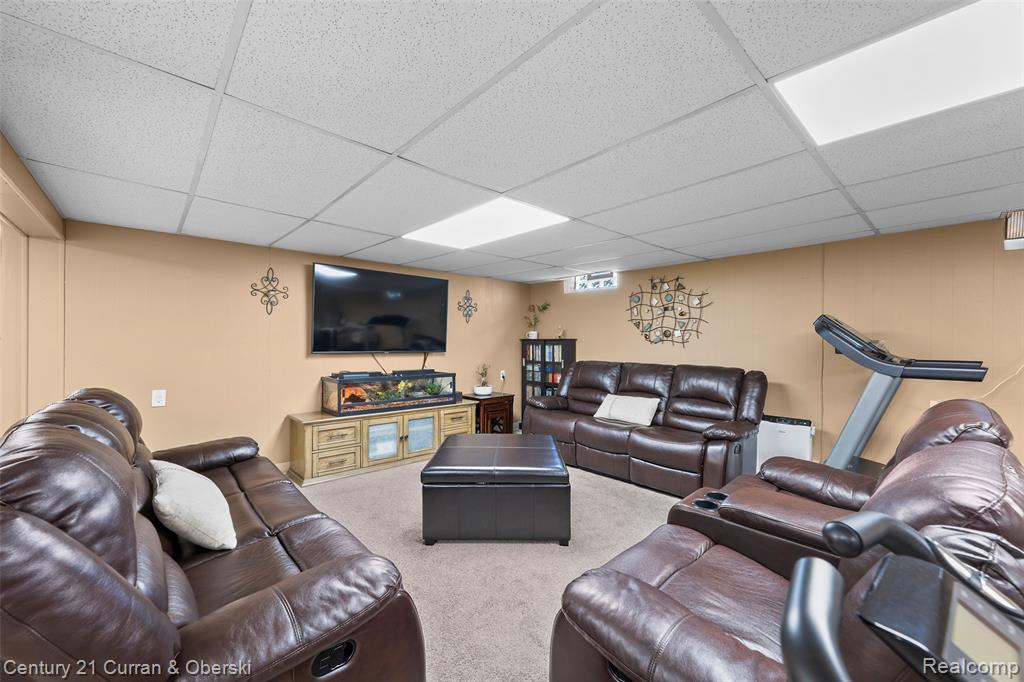 26331 Hass Street, Dearborn Heights, MI 48127 — Photo 26