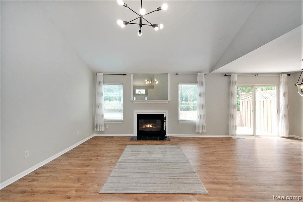 3381 CROMWELL Road, Ann Arbor, MI 48105 — Photo 7