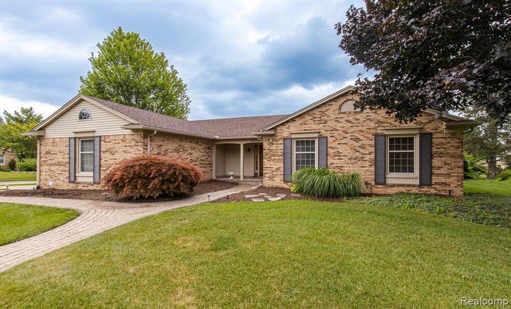 4614 Lehigh Drive, Troy, MI 48098 — Photo 5