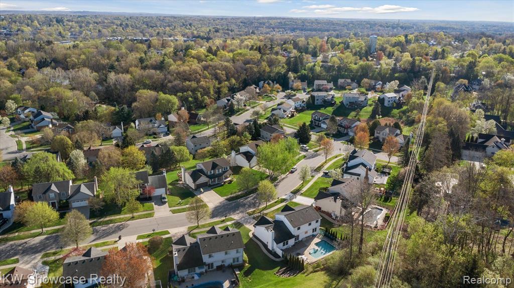 870 Chatham Drive, Milford, MI 48381 — Photo 62